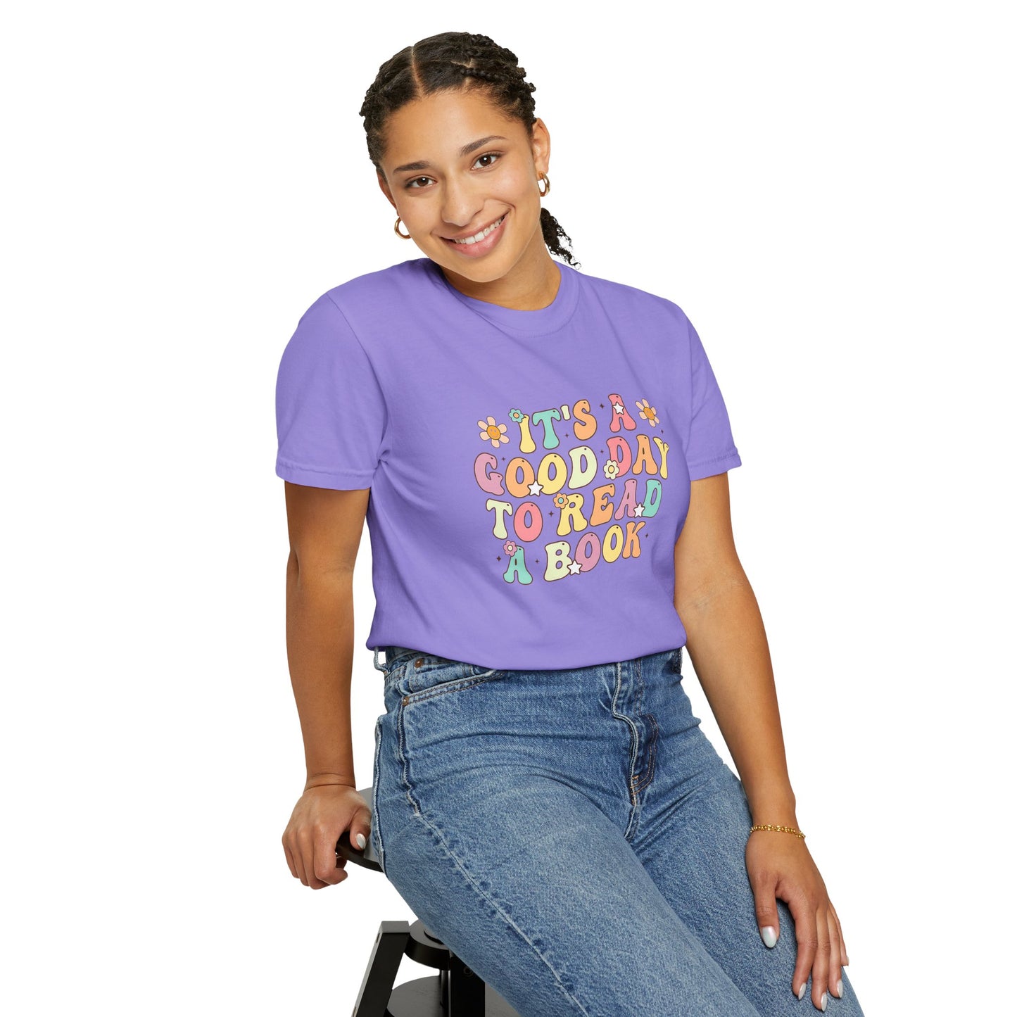 Comfort Colors Unisex Teacher It's a Good Day to Read a Book T-Shirt - Perfect for Teachers, Back to School, Gifts, Classroom Apparel, Casual Wear