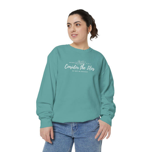 Comfort Colors Unisex Sweatshirt with 'Consider the Lilies' Design, Perfect for Casual Wear, Gifts, Spring Fashion, Cozy Atmosphere, [...]
